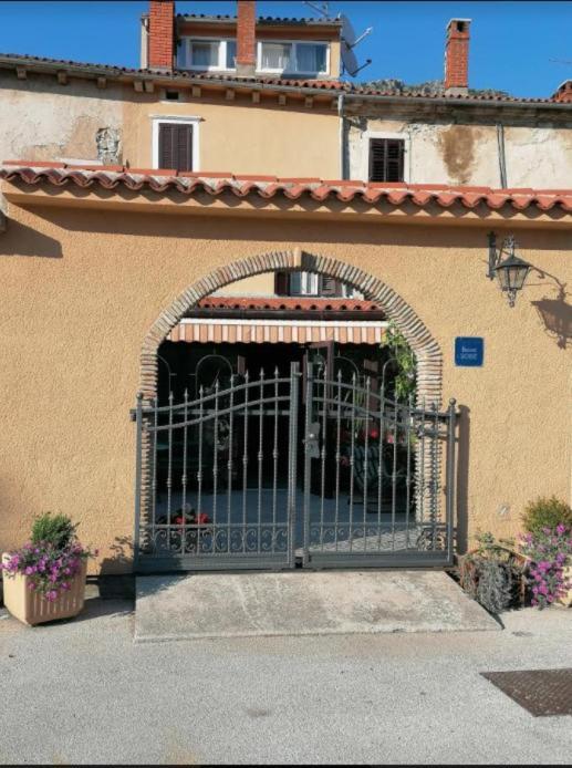 Bernik Rooms Plomin Exterior photo